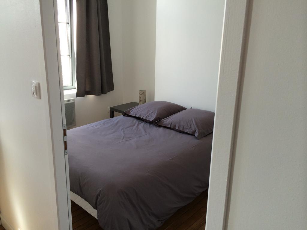 Som-Home Peronne  Ruang foto